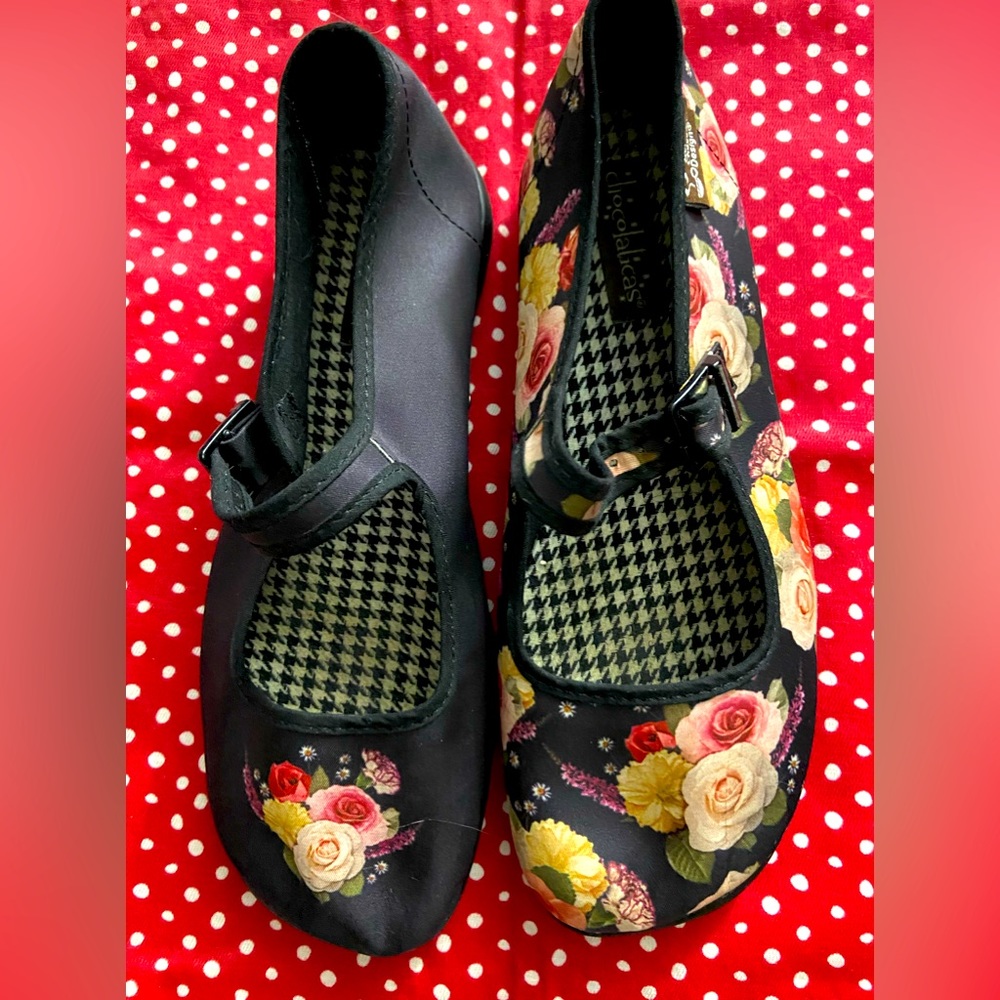Hot Chocolate Design Size 7